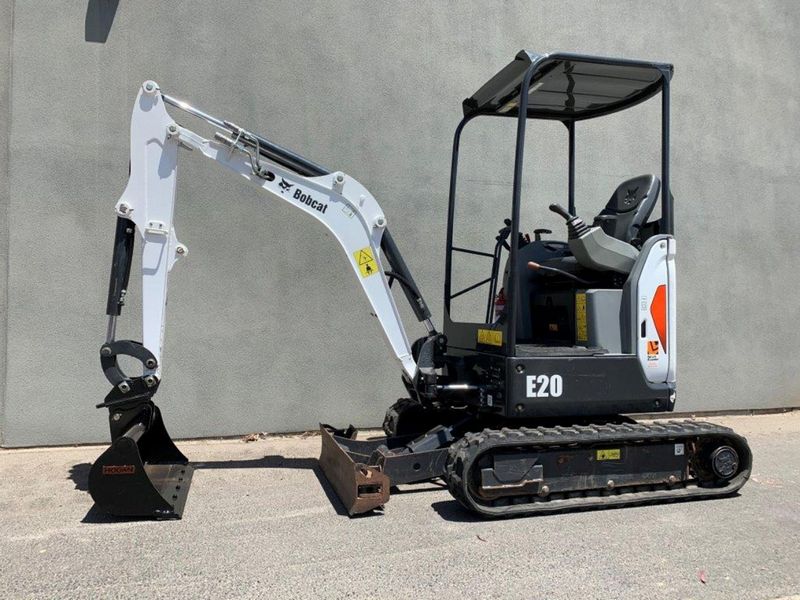 Bobcat E20