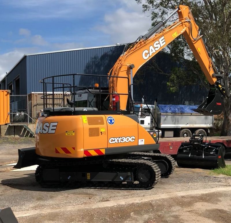 Case CX130C