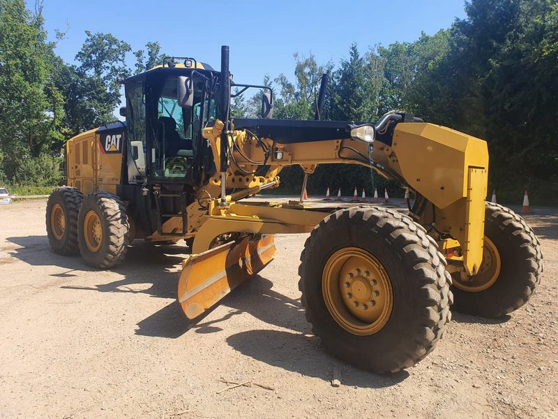Caterpillar 140M2