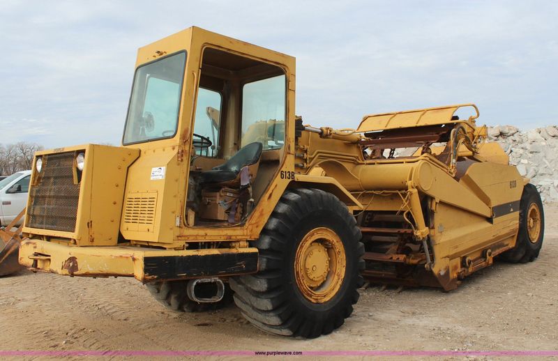 Caterpillar 613B