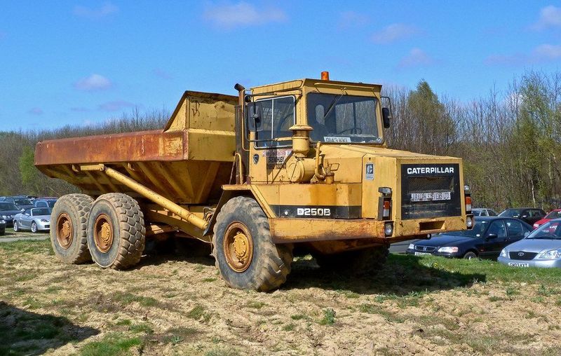 Caterpillar D250B