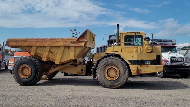 Caterpillar D25D