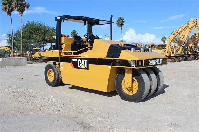 Caterpillar PF300B