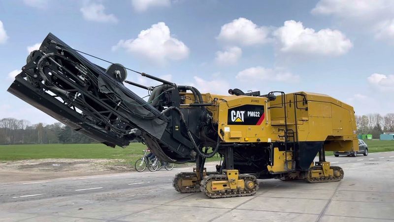 Caterpillar PM565B