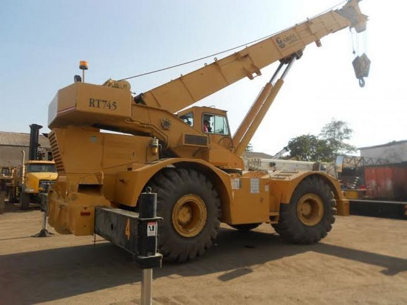 Grove RT745