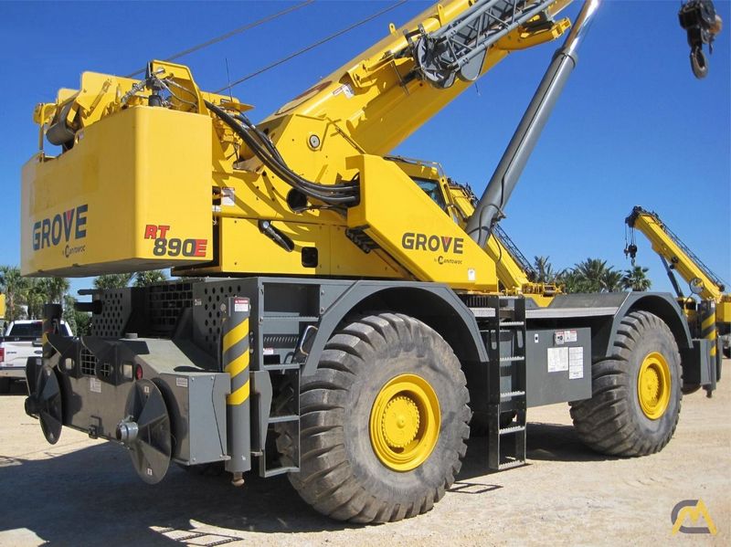 Grove RT890E