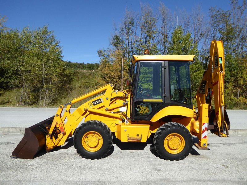 JCB 2CXS