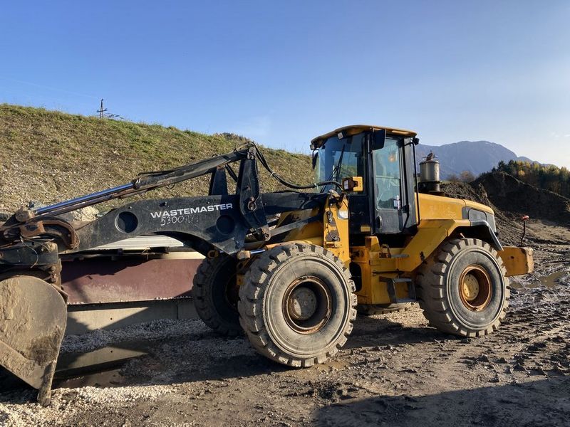 JCB 436 Wastemaster