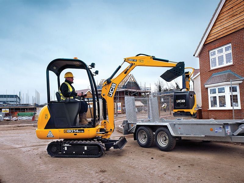 JCB 8014