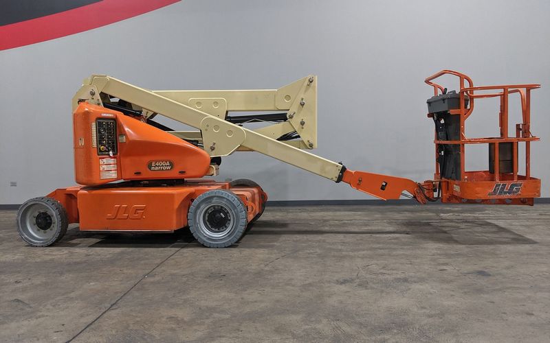 JLG E400AN