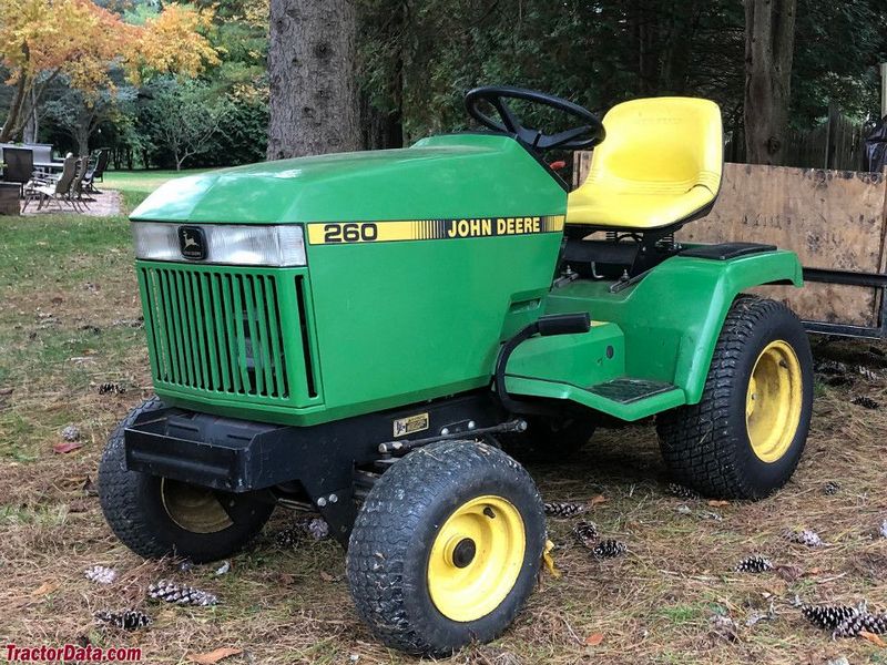 John Deere 260