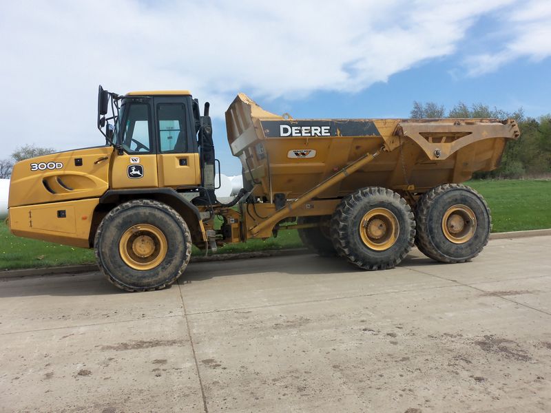 John Deere 300D