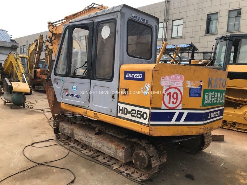 Kato HD250VII