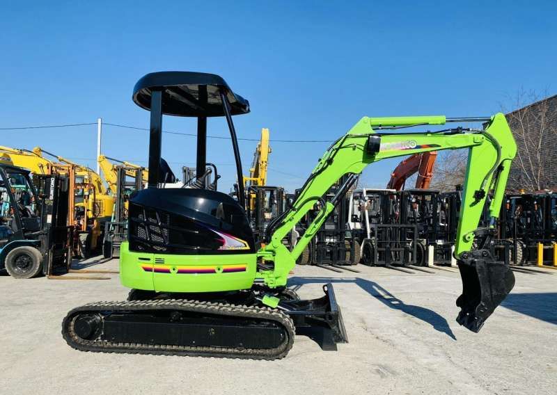 Kobelco 27SR-3