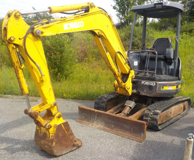 Kobelco 30SR-3