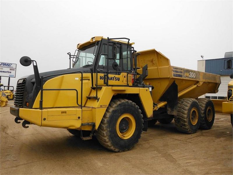 Komatsu HM300-3