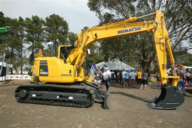Komatsu PC138US-8