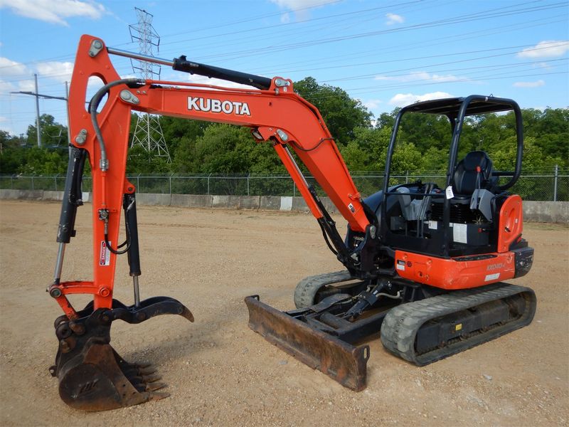 Kubota KX040-4