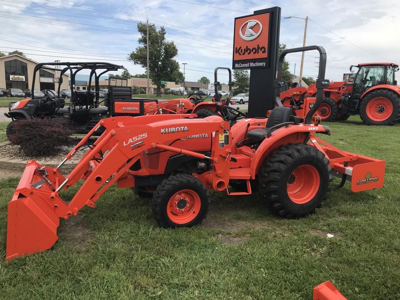 Kubota L2501-HST
