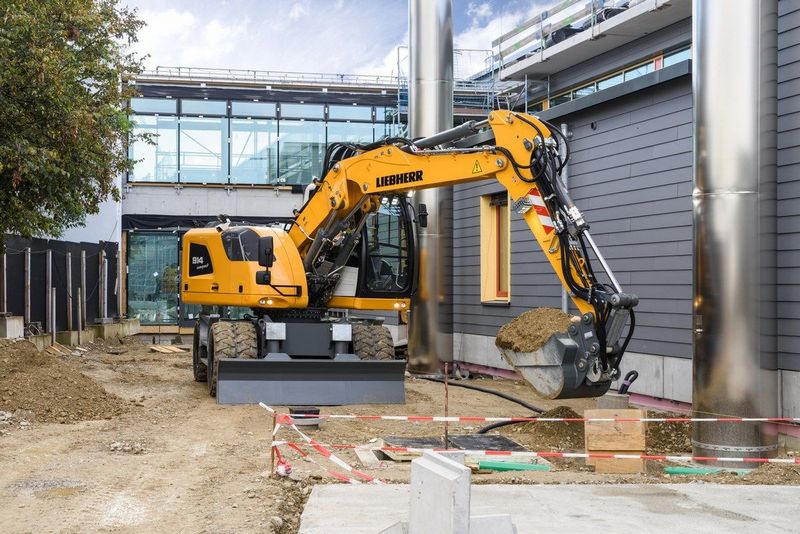Liebherr A914 LITRONIC