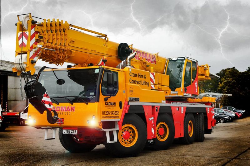 Liebherr LTM1090