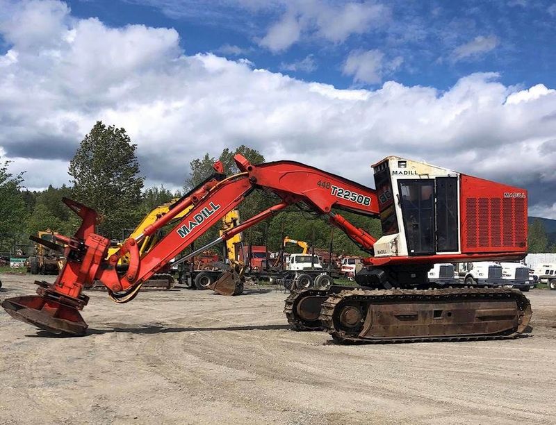 Madill HT2250B