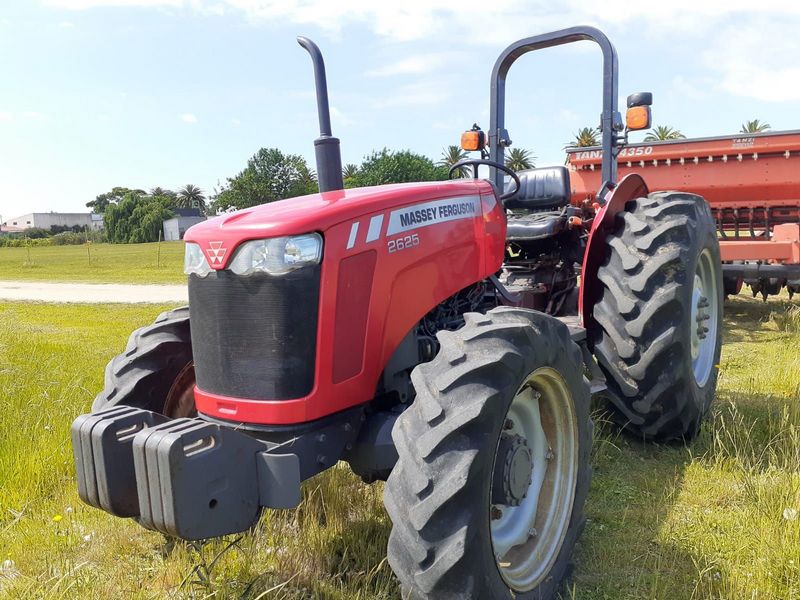 Massey Ferguson 2625