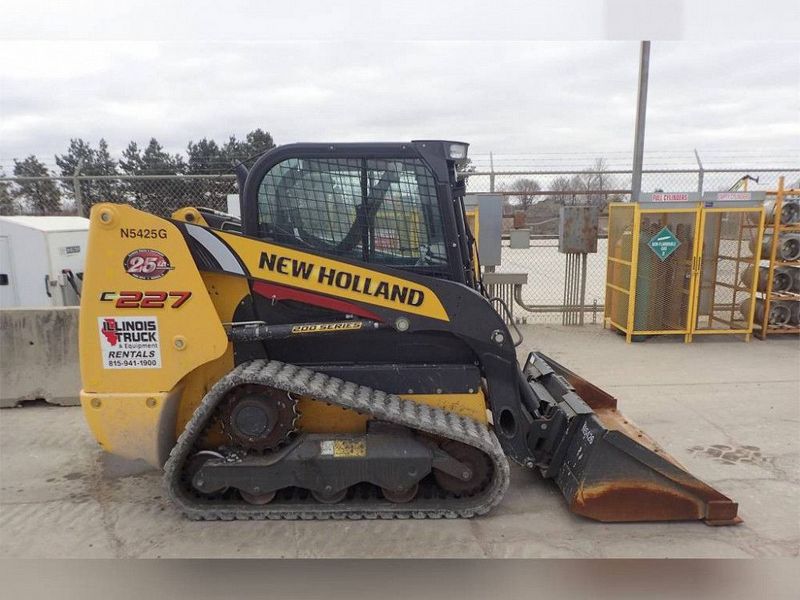 New Holland C227