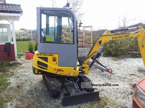 New Holland E18