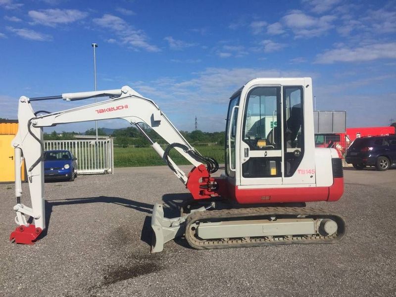 Takeuchi TB145