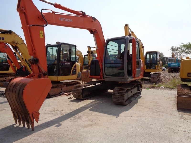Tata Hitachi ZAXIS70LC