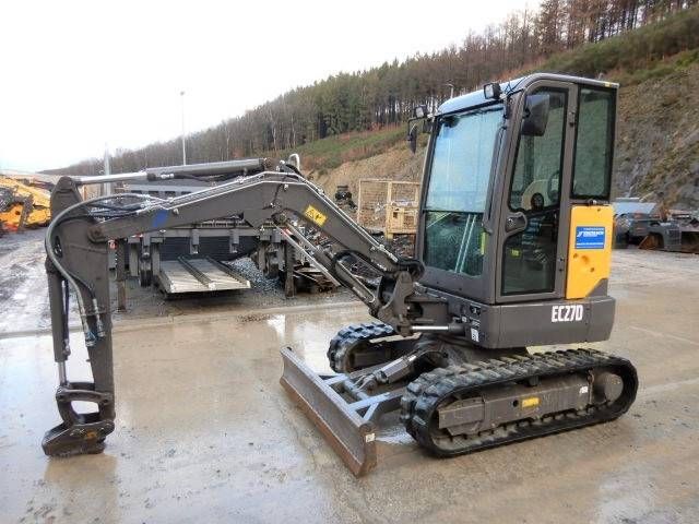 Volvo EC 27 D