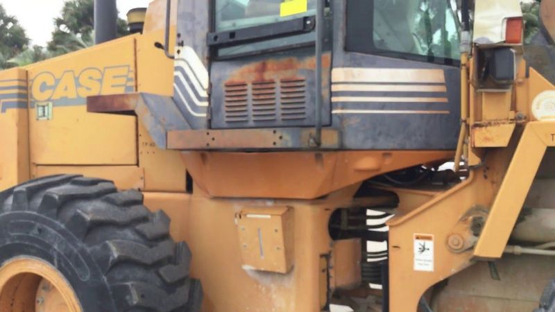 Case 721CXT