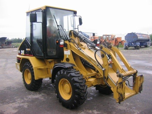 Caterpillar 902