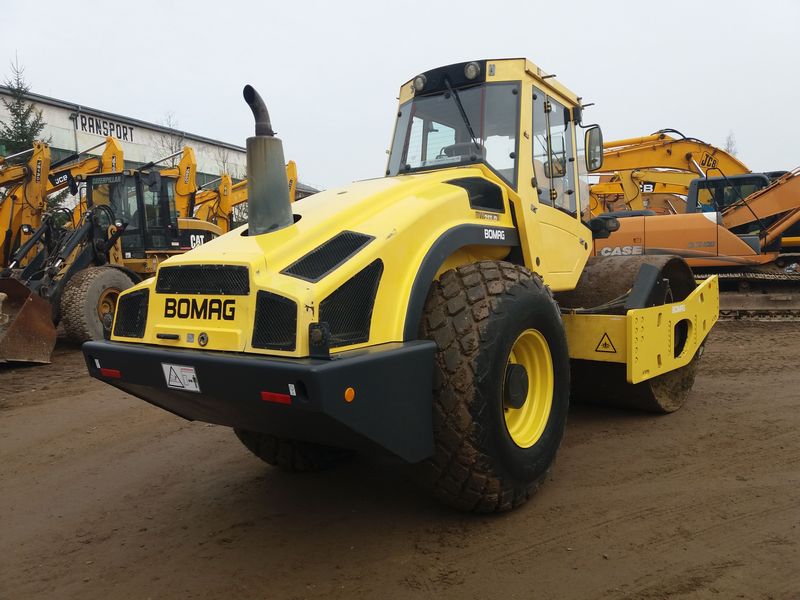 Bomag BW213D4