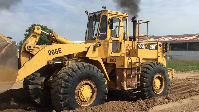 Caterpillar 966E