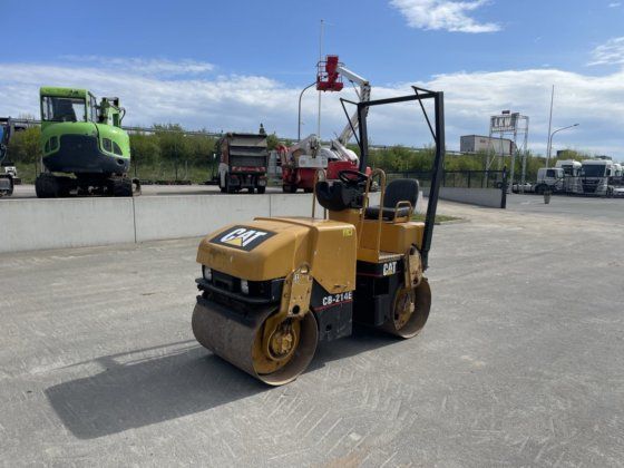 Caterpillar CB214E