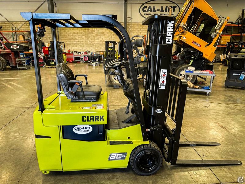 Clark Michigan TMX20