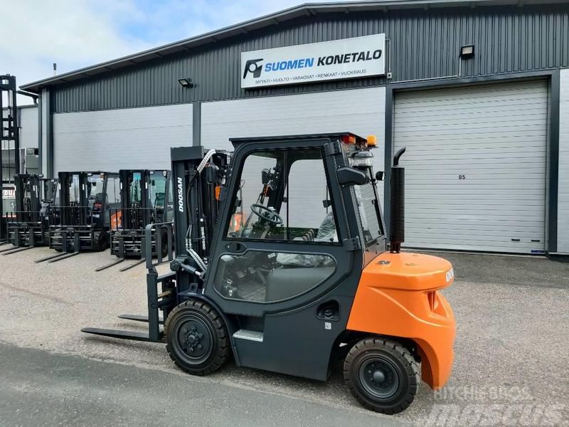 Doosan D30G