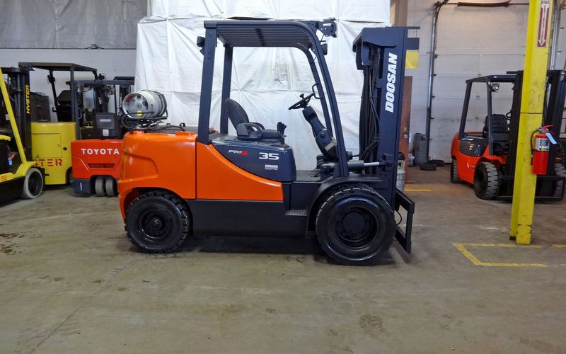 Doosan G20P
