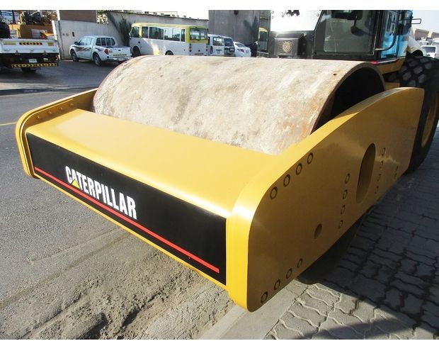 Caterpillar CS663E