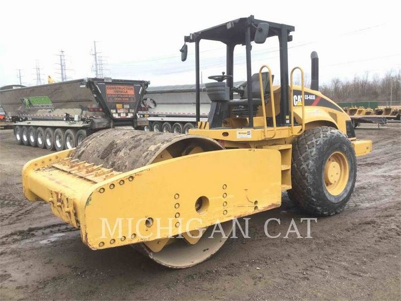 Caterpillar CS683E