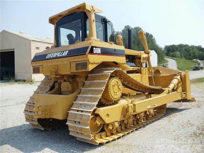 Caterpillar D8N