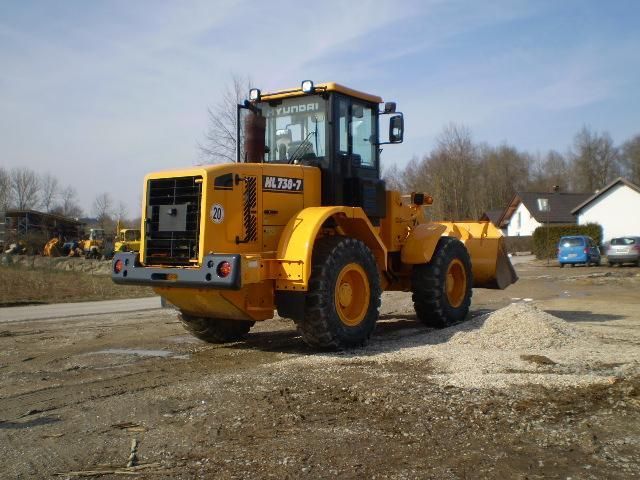 Hyundai HL730-7