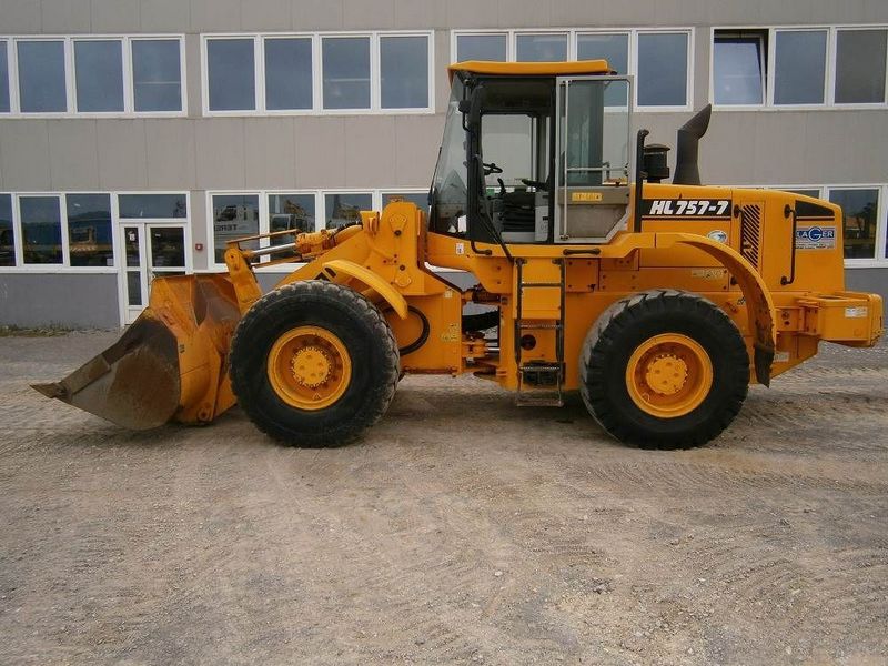 Hyundai HL757-7