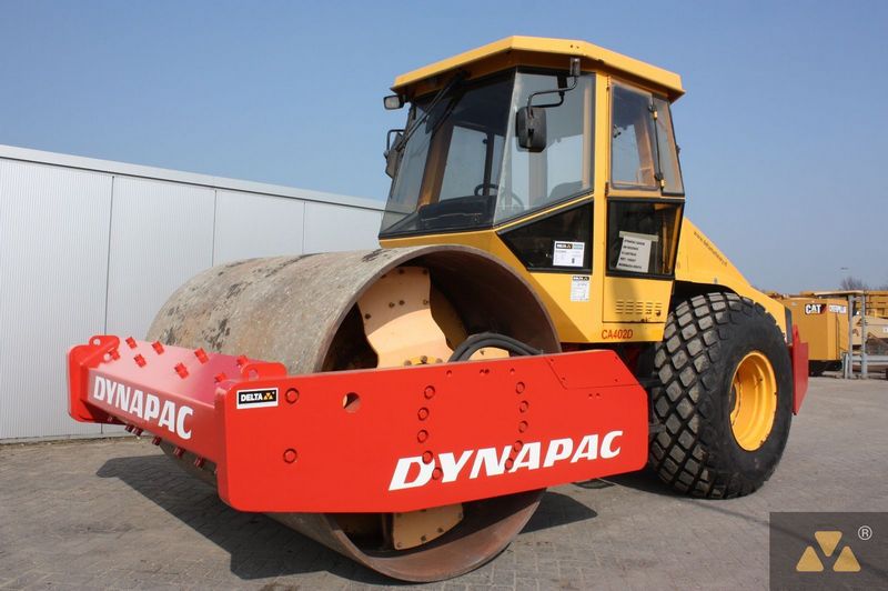 Dynapac CA402D