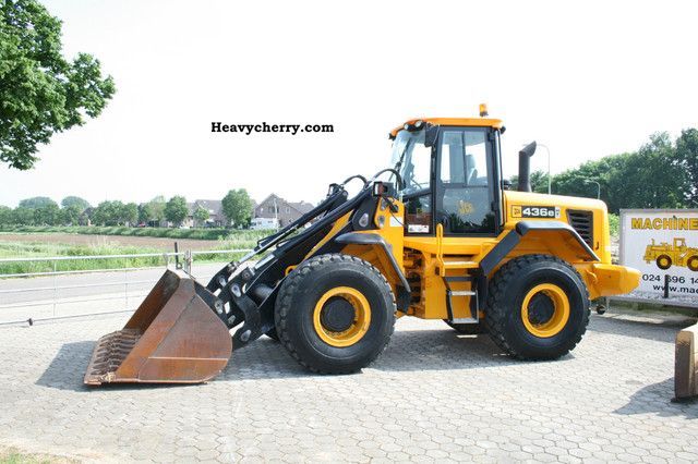 JCB 436HT