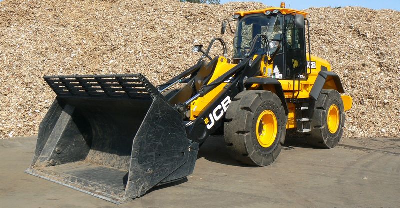JCB 437 HT