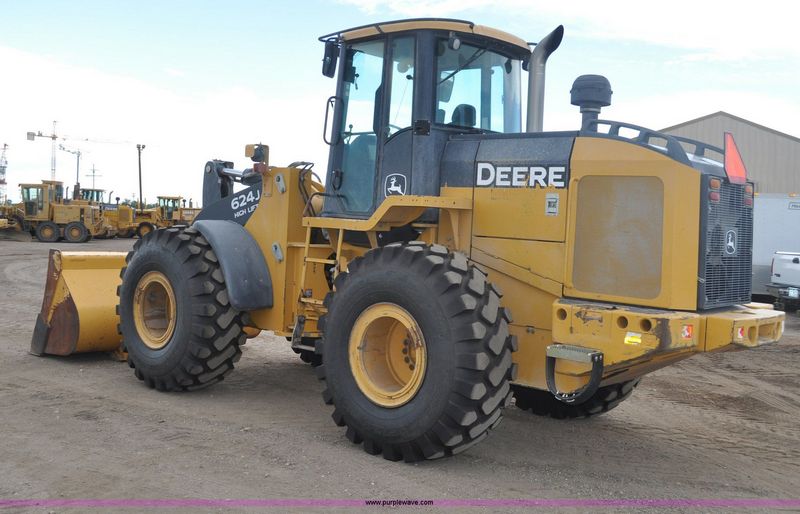 John Deere 624J High-Lift