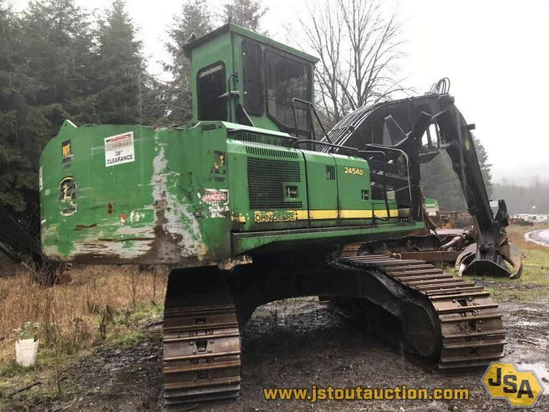 John Deere 2454D Live Heel